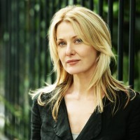<small><small>Kesselhaus empfiehlt</small></small><br>Anna Funder liest aus 'Alles was ich bin'<br><small>begleitet von Nele Rosetz</small>
