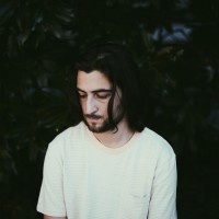 Noah Kahan<br><small>Die neue Stimme des US-Folk</small><br><small><small>Support: Blurry Future</small></small>